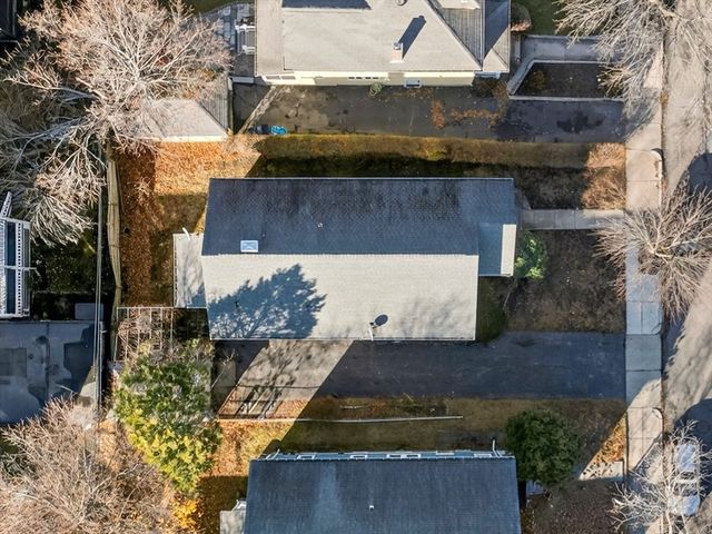 104 Greaton Rd, Boston, MA 02132