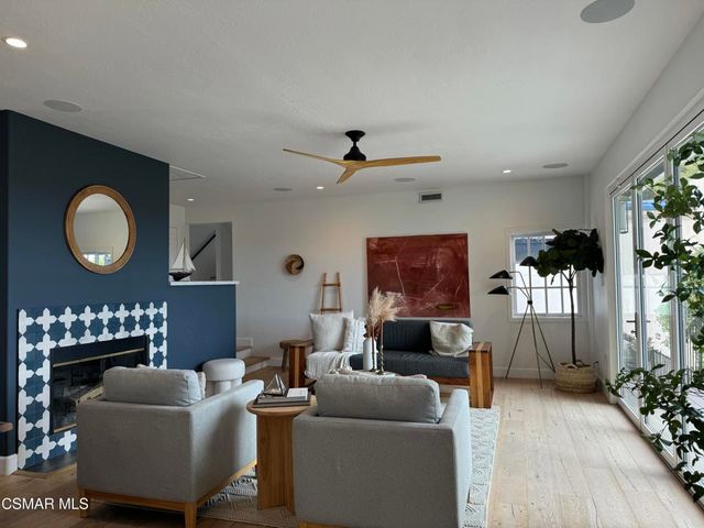 5235 Medina Road, Woodland Hills, CA 91364