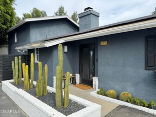 5235 Medina Road, Woodland Hills, CA 91364