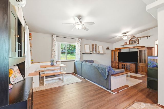 310 Jeff Street, Mount Vernon, WA 98274