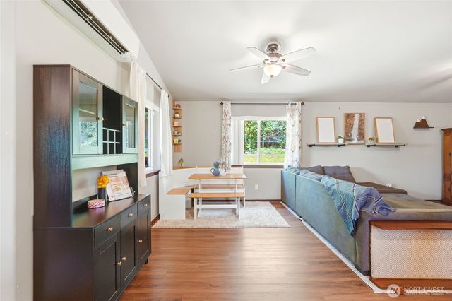 310 Jeff Street, Mount Vernon, WA 98274