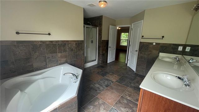 2066 Peach Shoals Circle, Dacula, GA 30019