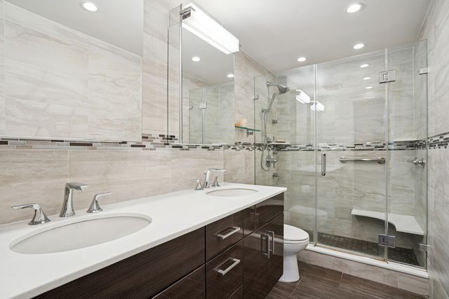 303 E 57th St Apt 7G, New York City, NY 10022