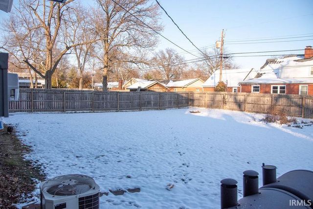 1806 N Forest Avenue, Muncie, IN 47304