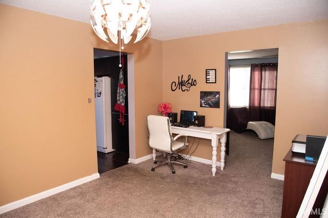 1806 N Forest Avenue, Muncie, IN 47304