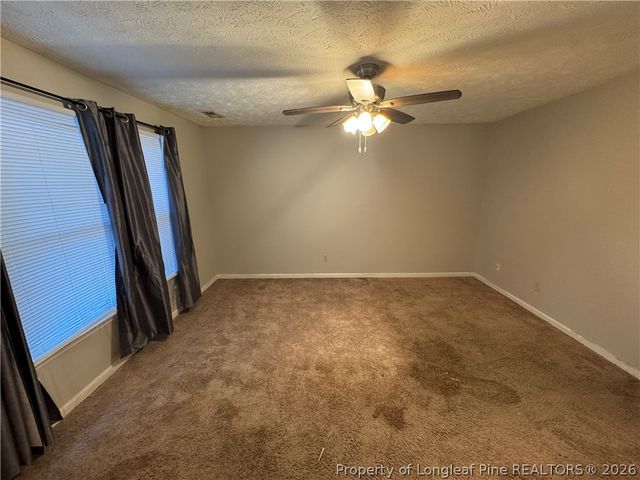 6721 Pacific Avenue, Fayetteville, NC 28314