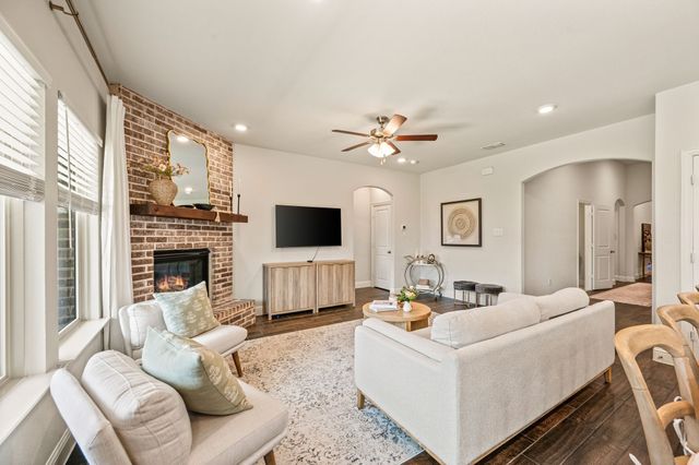 11809 Toppell Trail, Fort Worth, TX 76052