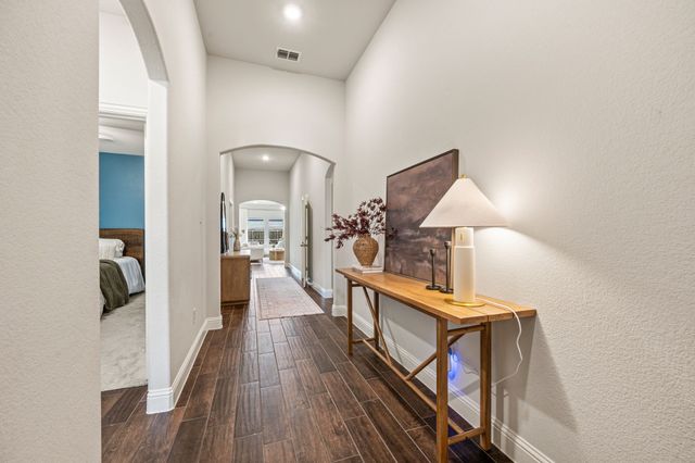 11809 Toppell Trail, Fort Worth, TX 76052