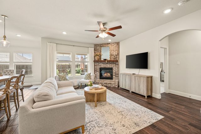 11809 Toppell Trail, Fort Worth, TX 76052