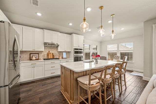 11809 Toppell Trail, Fort Worth, TX 76052