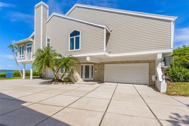 56 TIDY ISLAND BOULEVARD 56, Bradenton, FL 34210