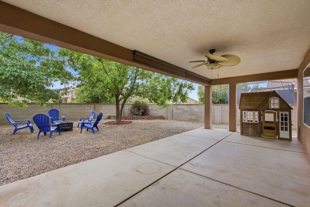 22 Margarita Circle, Los Lunas, NM 87031