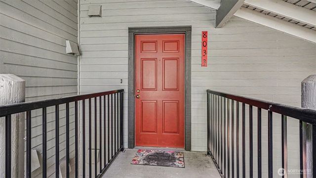 8033 145th Avenue NE, Redmond, WA 98052