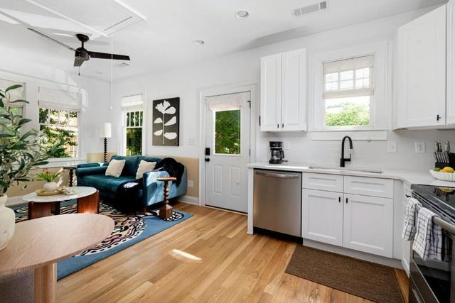 1054 Euclid Avenue NE CH, Atlanta, GA 30307
