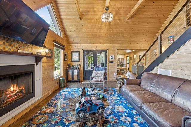 2846 Fuller Hollow Rd, Cornersville, TN 37047