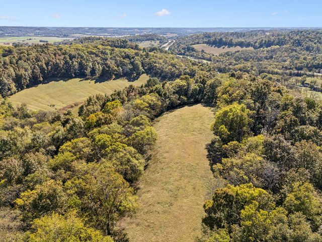 2846 Fuller Hollow Rd, Cornersville, TN 37047