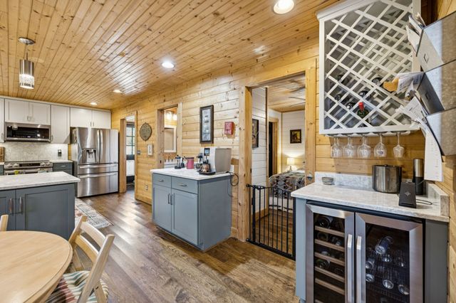 2846 Fuller Hollow Rd, Cornersville, TN 37047