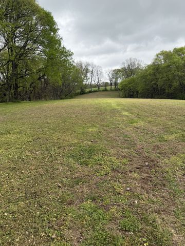 2846 Fuller Hollow Rd, Cornersville, TN 37047