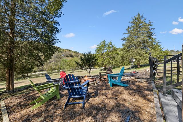 2846 Fuller Hollow Rd, Cornersville, TN 37047