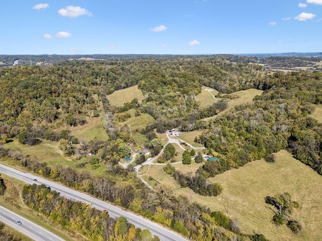 2846 Fuller Hollow Rd, Cornersville, TN 37047