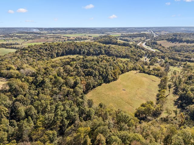2846 Fuller Hollow Rd, Cornersville, TN 37047