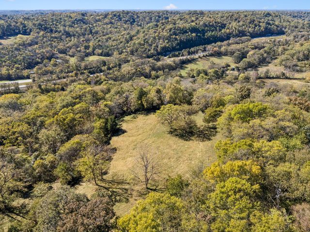 2846 Fuller Hollow Rd, Cornersville, TN 37047