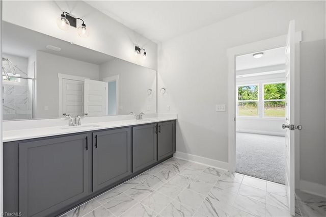 3526 Spring Hope Court, Kernersville, NC 27284