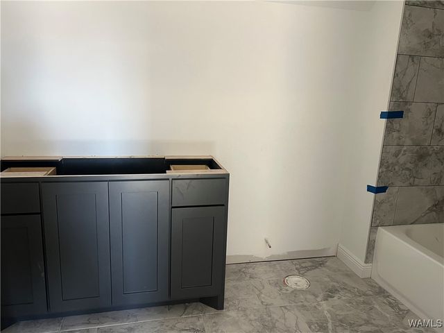 6001 Rosemeade Street, Tuscaloosa, AL 35406