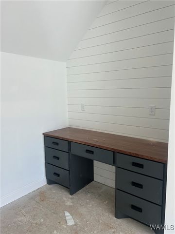 6001 Rosemeade Street, Tuscaloosa, AL 35406