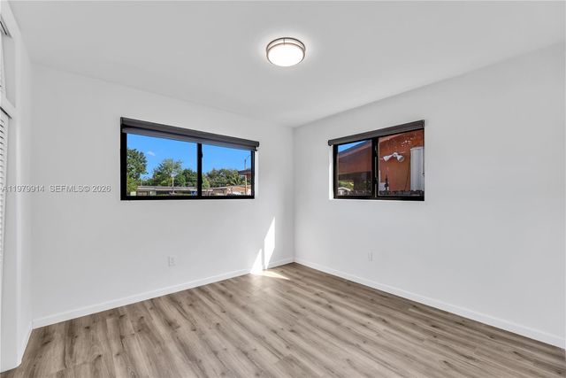 3040 NW 96th St, Miami, FL 33147