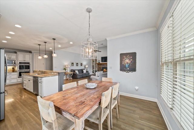 712 BRISTON LN, Collierville, TN 38017