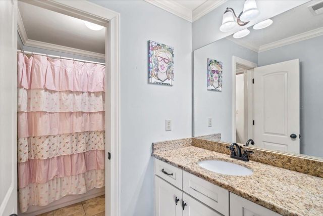 712 BRISTON LN, Collierville, TN 38017