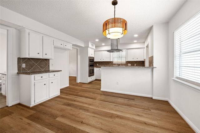 2019 Thousand Pines Drive, Kingwood, TX 77339