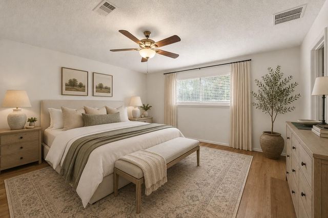 2019 Thousand Pines Drive, Kingwood, TX 77339