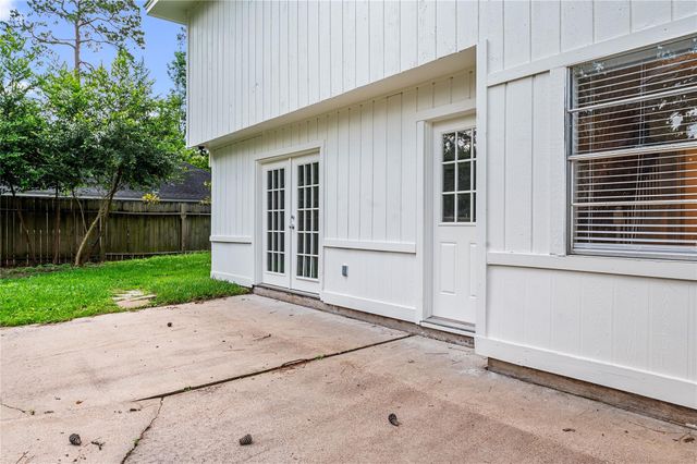 2019 Thousand Pines Drive, Kingwood, TX 77339