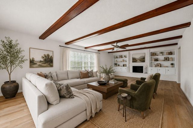 2019 Thousand Pines Drive, Kingwood, TX 77339