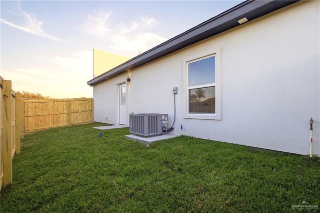 1600 Clinton Street, Harlingen, TX 78550