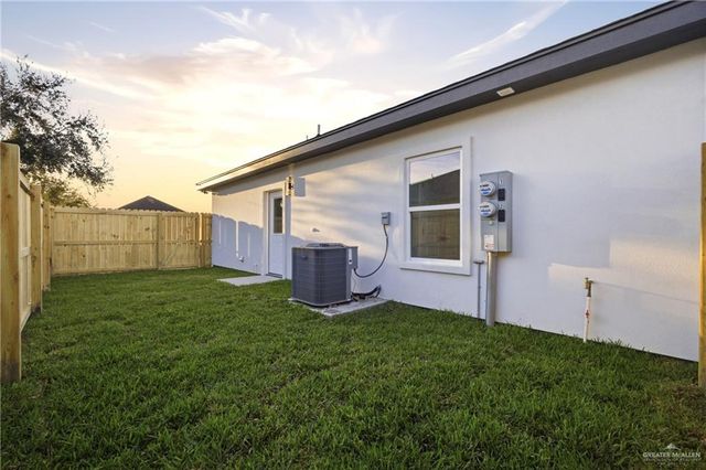1600 Clinton Street, Harlingen, TX 78550