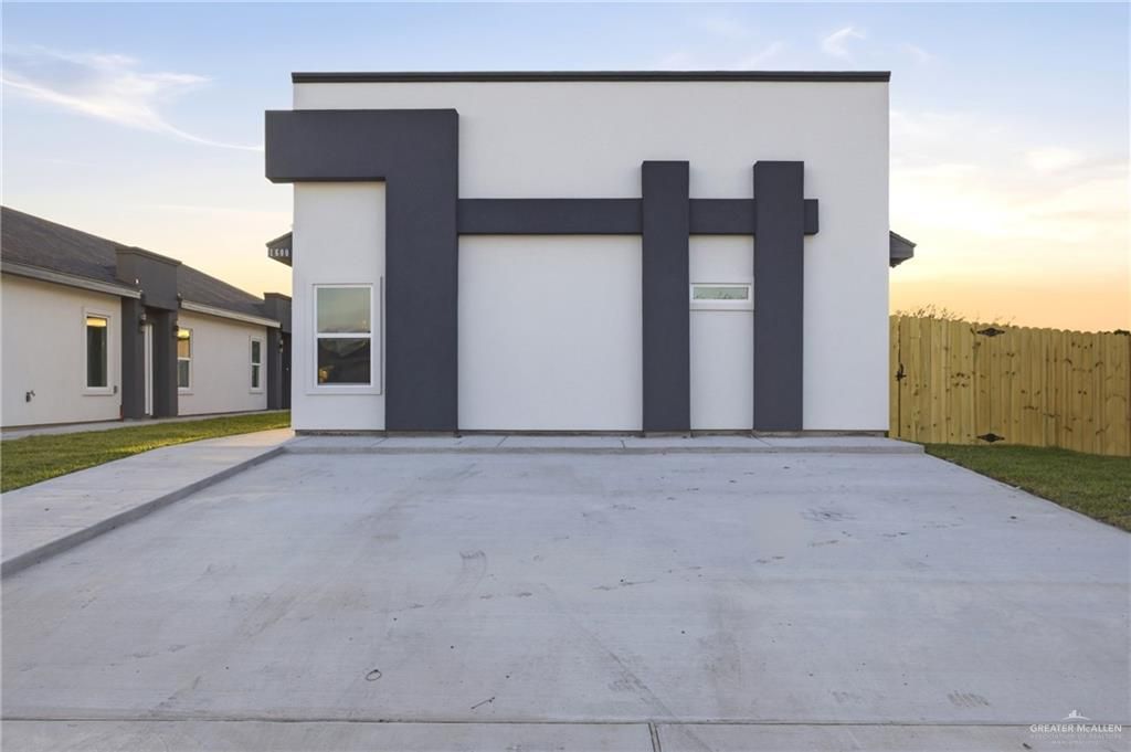 1600 Clinton Street, Harlingen, TX 78550