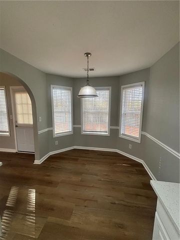 808 Tucker Trail, Loganville, GA 30052