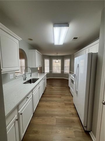 808 Tucker Trail, Loganville, GA 30052