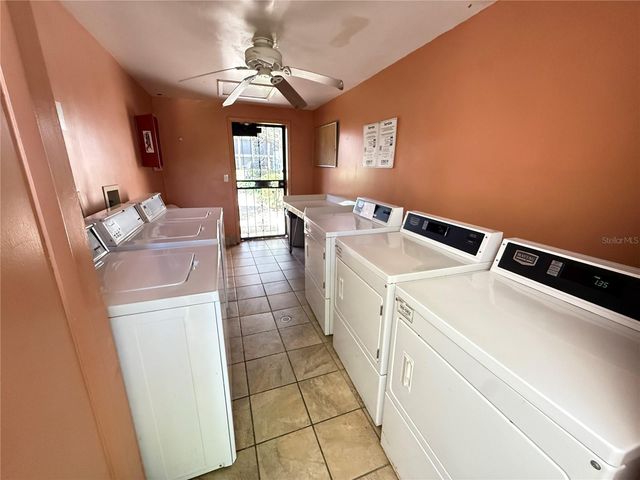 3244 S SEMORAN BOULEVARD 24, Orlando, FL 32822