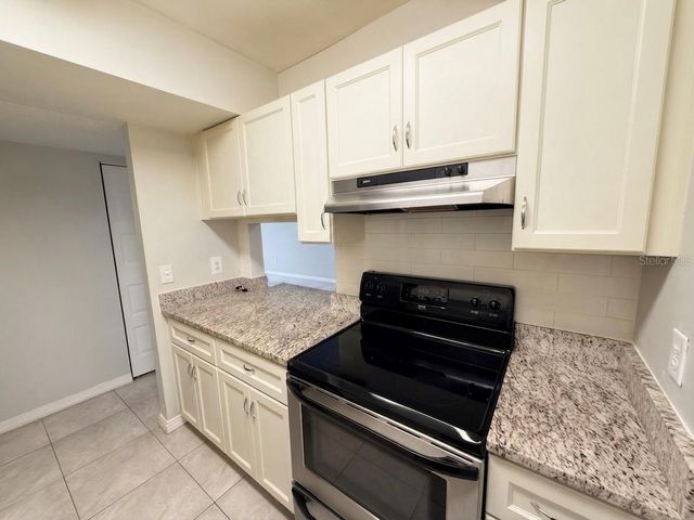 3244 S SEMORAN BOULEVARD 24, Orlando, FL 32822