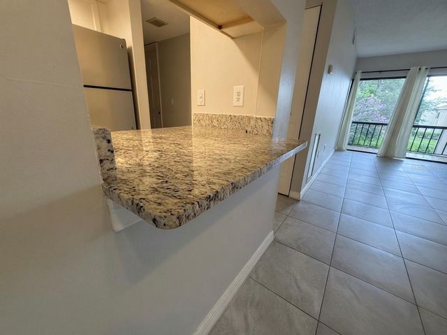3244 S SEMORAN BOULEVARD 24, Orlando, FL 32822