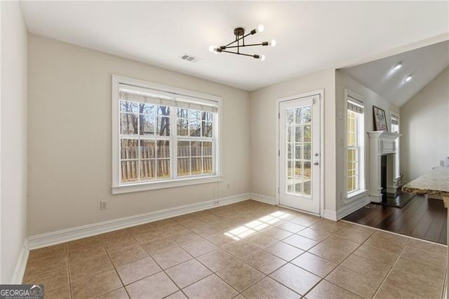 206 Gainsborough Way, Lawrenceville, GA 30044