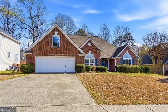 206 Gainsborough Way, Lawrenceville, GA 30044