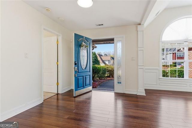 206 Gainsborough Way, Lawrenceville, GA 30044