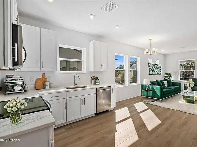 1541 W LA SALLE STREET, Tampa, FL 33607