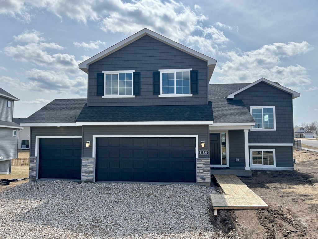 11359 5th Street NE, Hanover, MN 55341