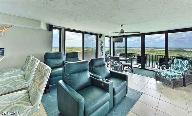 26131 Hickory BLVD 1N, Bonita Springs, FL 34134